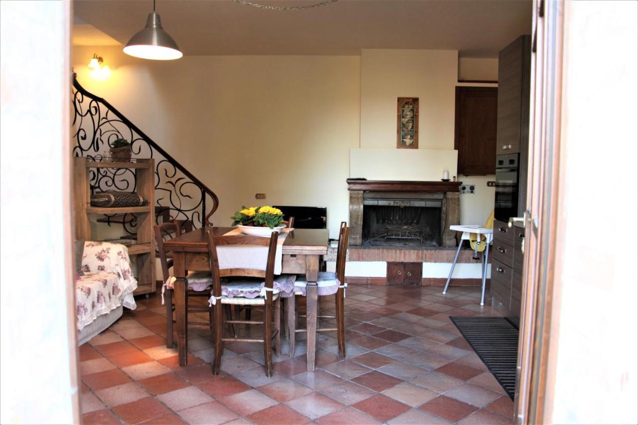 Claudia Vacanza Toscana - Appartamento Nocciolo- 10 Min Da Siena Malignano Экстерьер фото